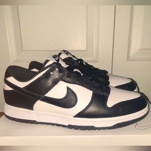 NIKE DUNK LOW PANDA’S
